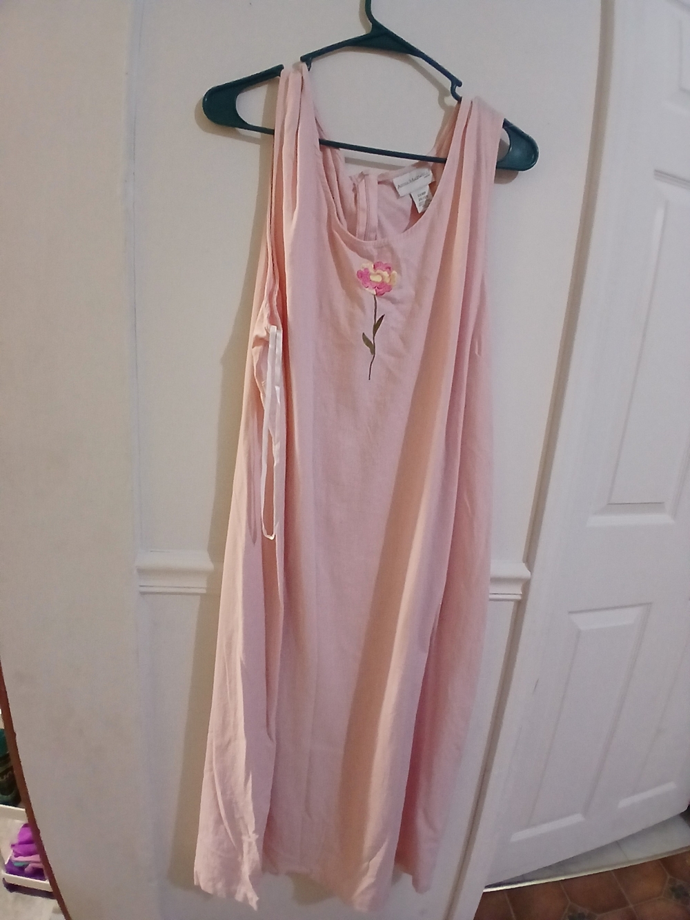 Light Pink Floral Embroidered Sleep Chemise